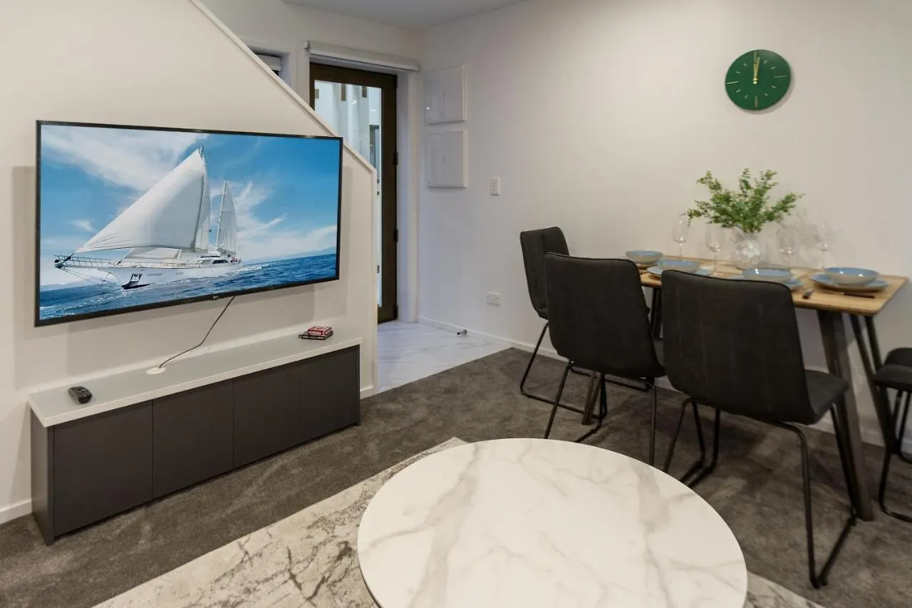 크라이스트처치 Chic Cbd Townhouse 2 Bed 2 Bath 아파트 0*,  뉴질랜드
